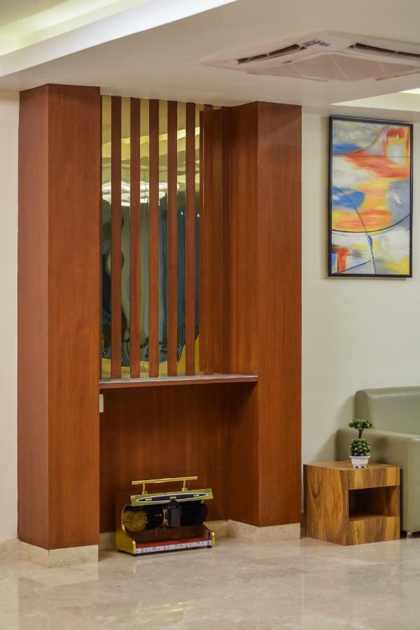 Kensington Suites Бангалор Екстериор снимка